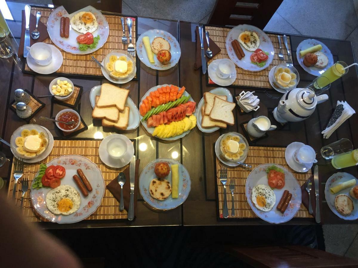 Frühstückspension Dominikku Negombo